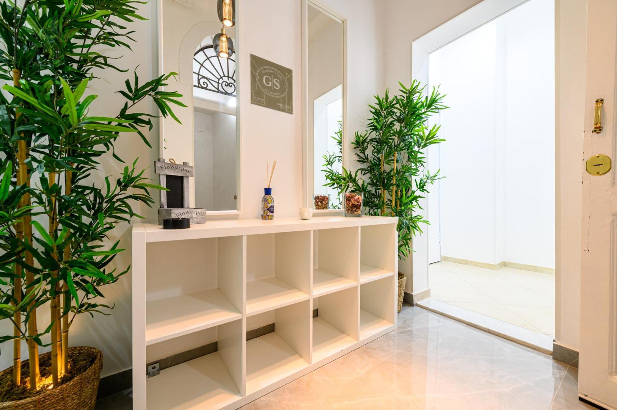Giordano Suite Center Napoli Bagian luar foto