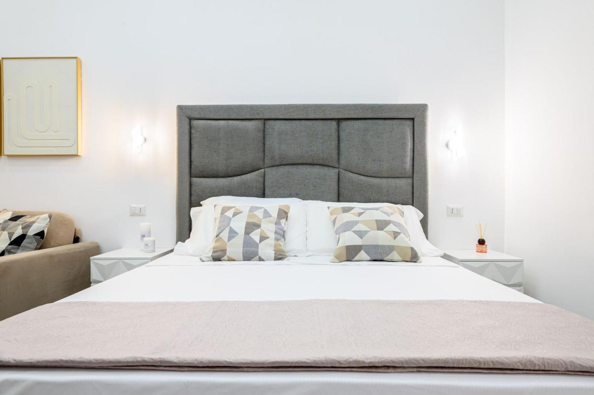 Giordano Suite Center Napoli Bagian luar foto