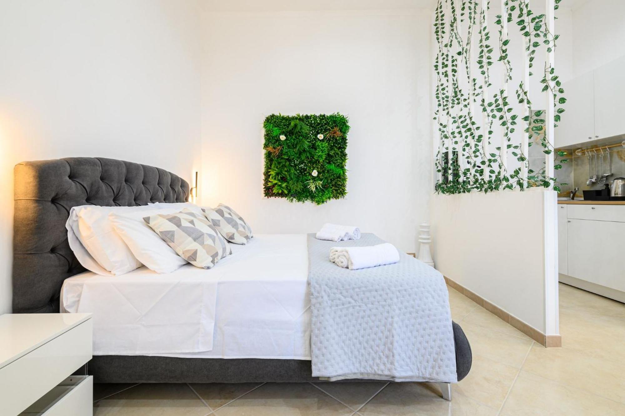 Giordano Suite Center Napoli Bagian luar foto