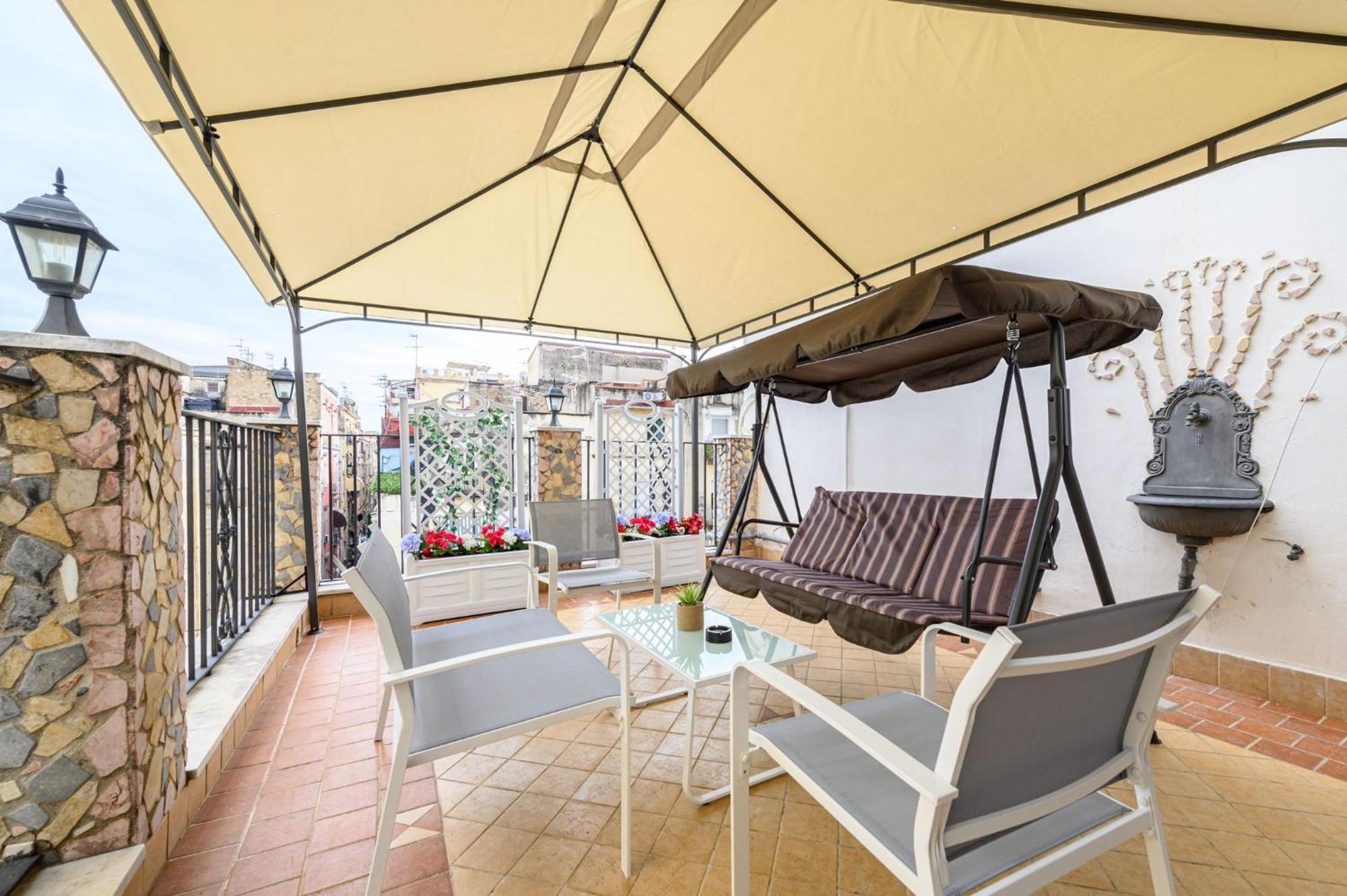 Giordano Suite Center Napoli Bagian luar foto