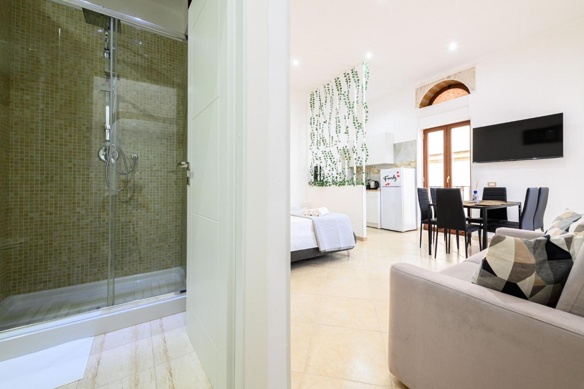 Giordano Suite Center Napoli Bagian luar foto