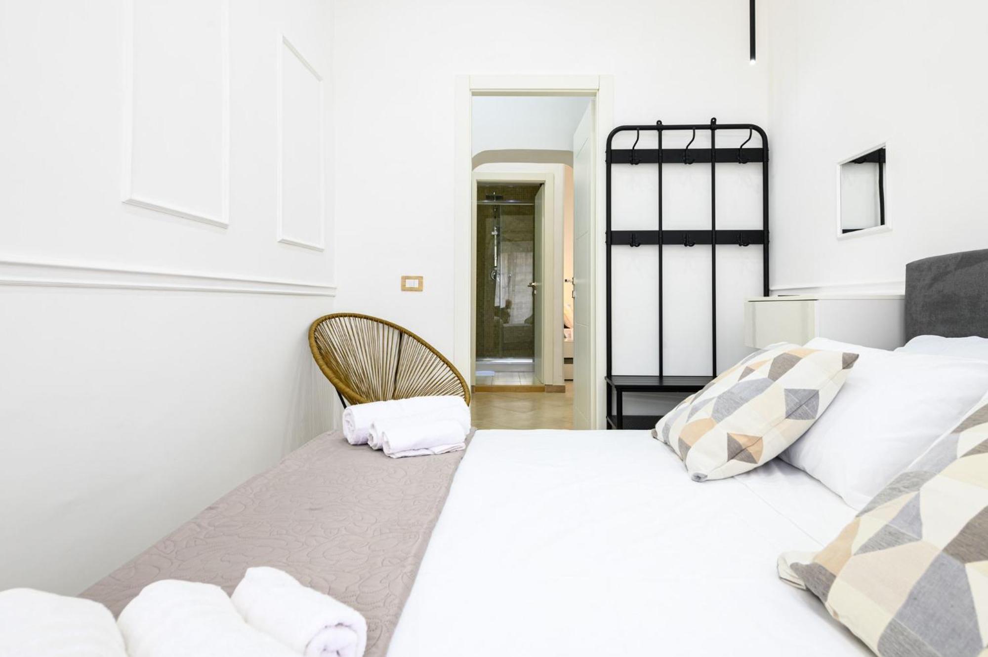 Giordano Suite Center Napoli Bagian luar foto